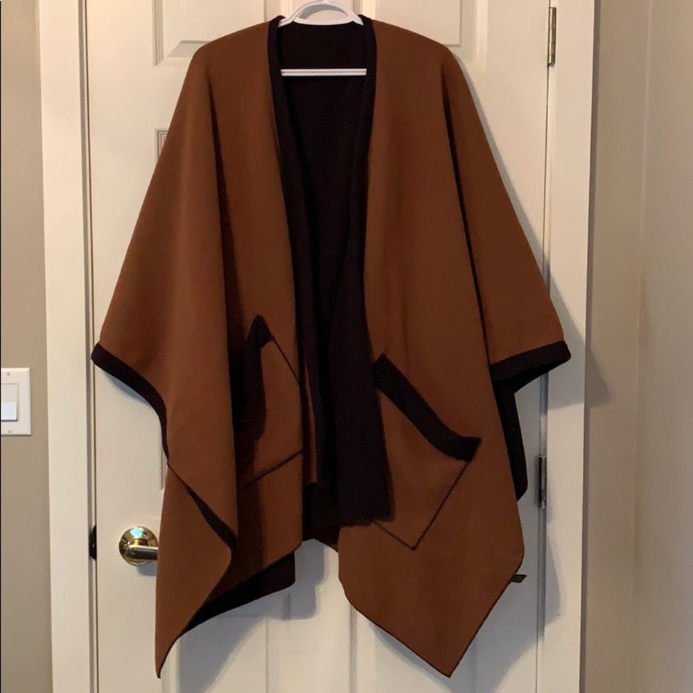*SOLD* Two Oversized Women’s Ruana - Picture 4 of 9